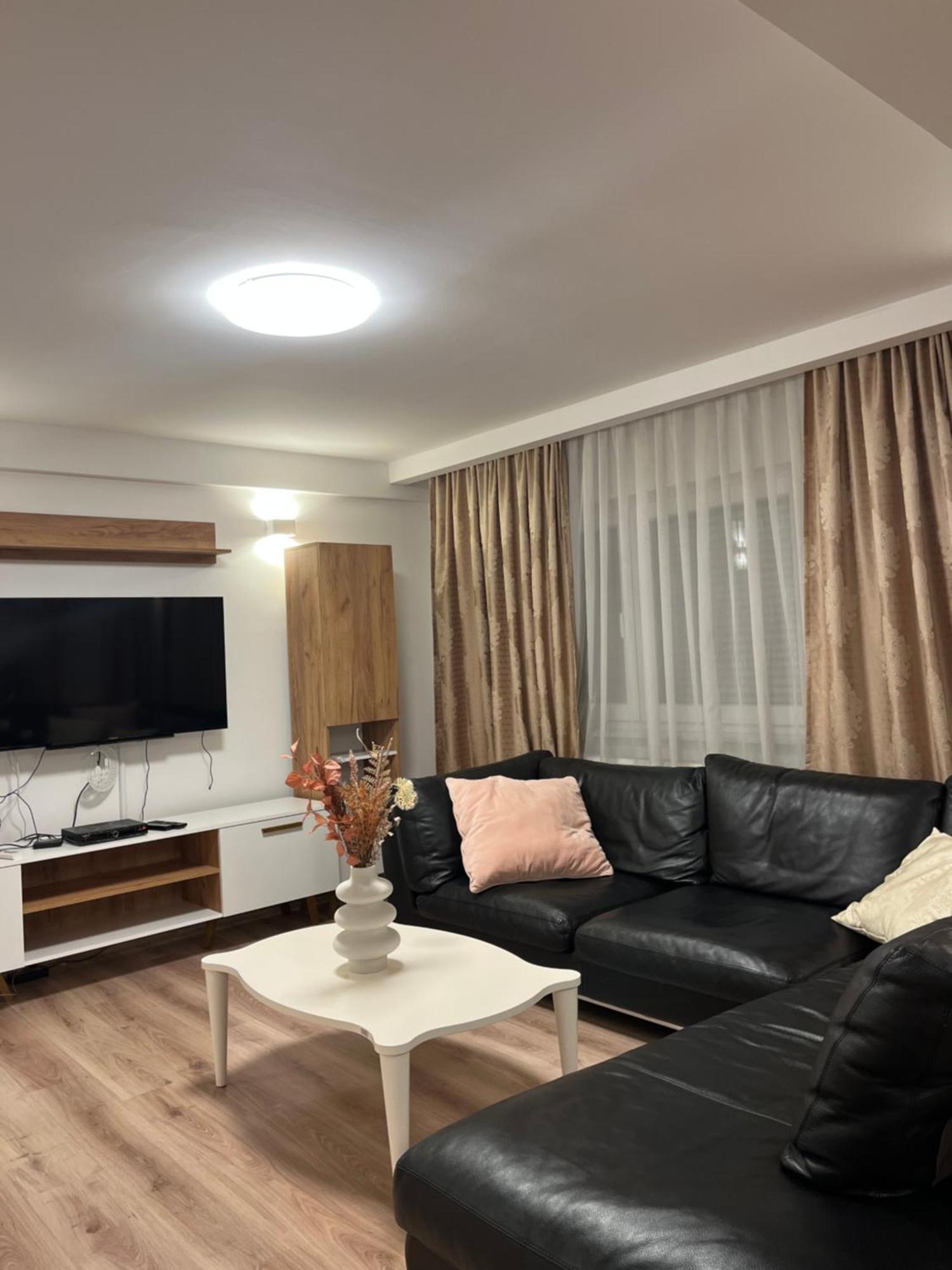 Ilidza Luxury Apartment ซาราเยโว ภายนอก รูปภาพ